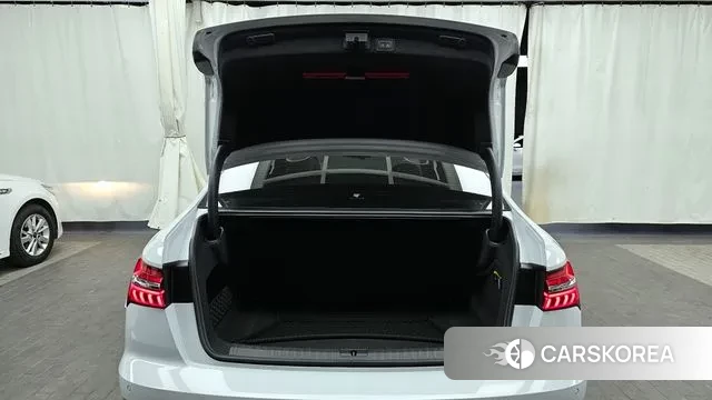 Audi A6 (C8) id 3478125 из Кореи 11