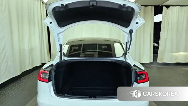 Tesla Model 3 id 3075564 из Кореи 11