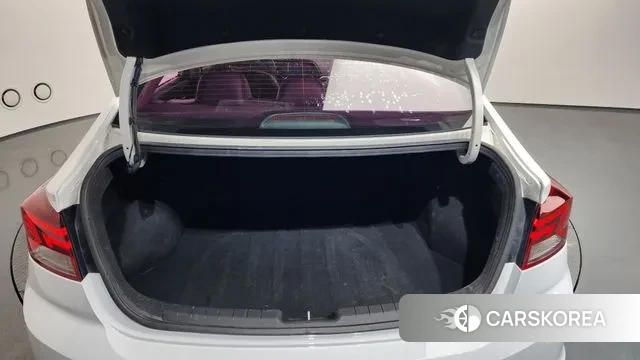 Hyundai The New Avante AD id 3766455 из Кореи 11