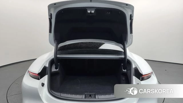 Porsche Taycan id 3806312 из Кореи 11