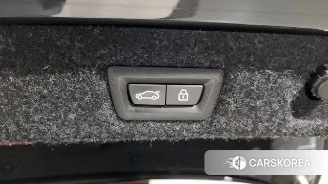 BMW 5 Series (G30) id 3095035 из Кореи 11