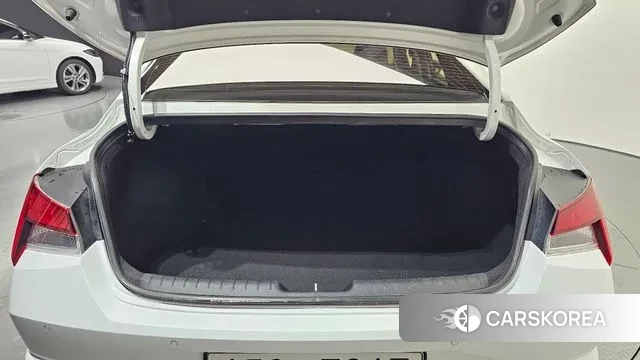 Hyundai Avante (CN7) id 3033543 из Кореи 11