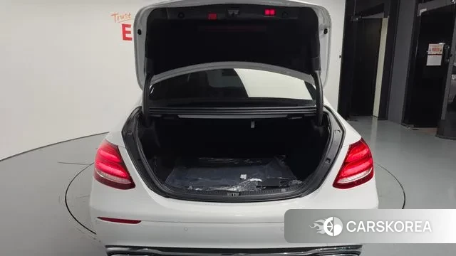 Mercedes-Benz E-Class W213 id 3274807 из Кореи 11