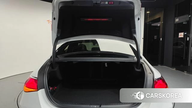 Mercedes-Benz E-Class W214 id 4185656 из Кореи 11