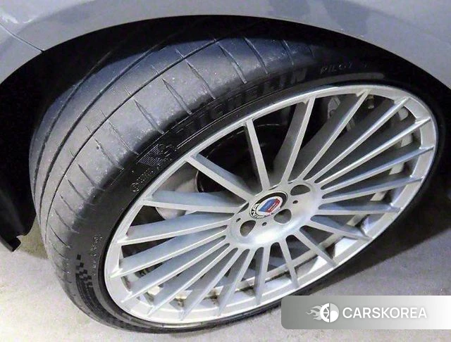 BMW 7 Series (G11) id 4507055 из Кореи 11