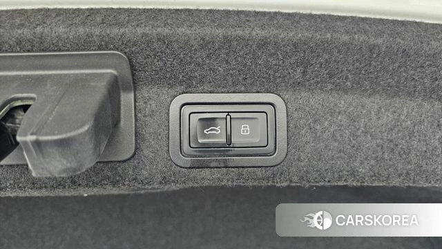 Audi A6 (C8) id 4179902 из Кореи 11