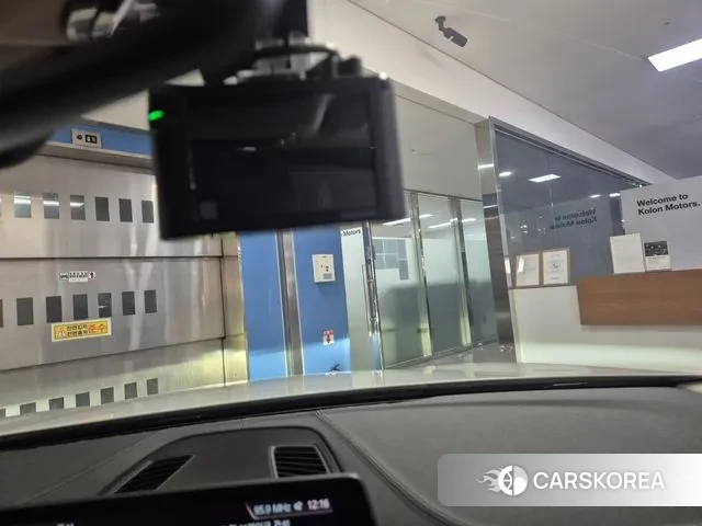 BMW 5 Series (G30) id 3018511 из Кореи 11