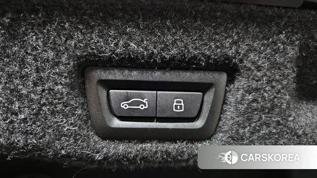 BMW 5 Series (G60) id 3614495 из Кореи 11