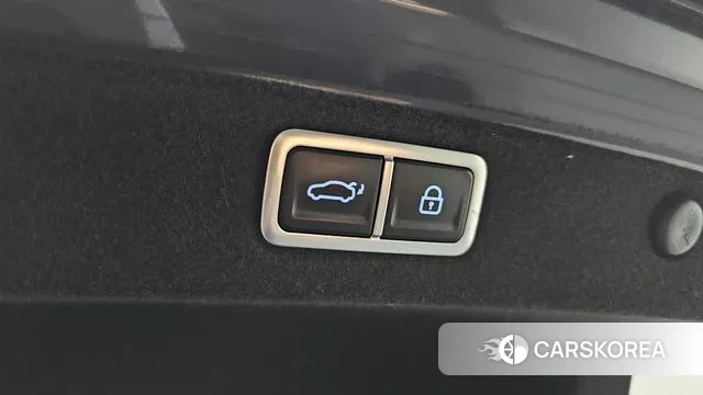 Hyundai Grandeur Hybrid (GN7) id 3104660 из Кореи 11