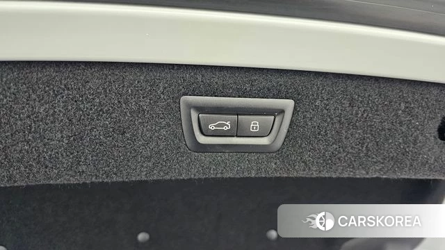 BMW 8 Series (G15) id 3952741 из Кореи 11