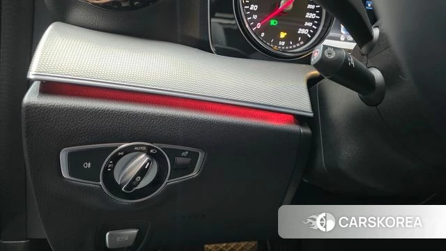 Mercedes-Benz E-Class W213 id 4551929 из Кореи 11