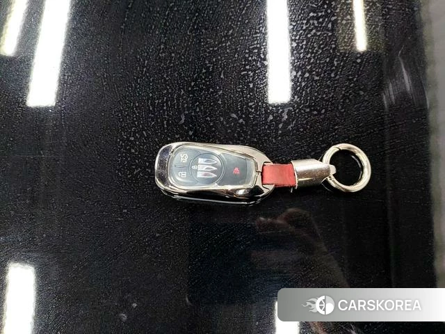 Buick Regal id 4210858 из Китая 11