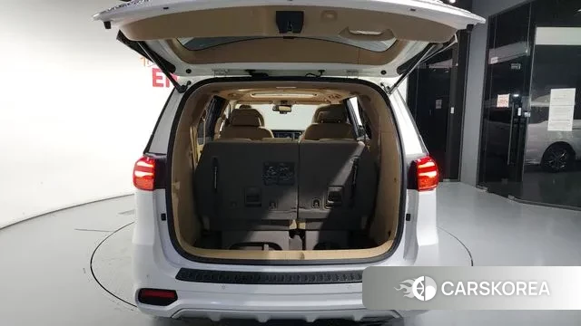 Kia The New Carnival id 3008958 из Кореи 11