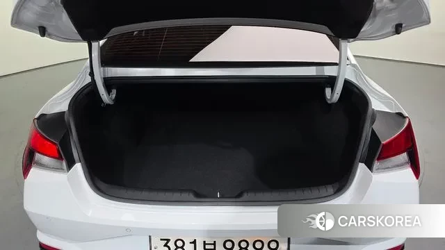 Hyundai Avante (CN7) id 3582461 из Кореи 11