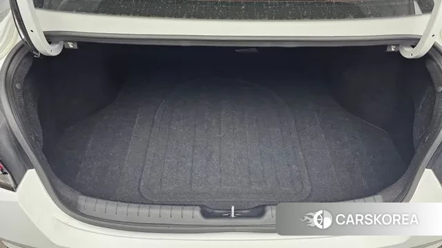 Hyundai Avante Hybrid (CN7) id 3770463 из Кореи 11