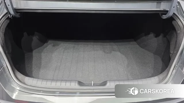 Hyundai Avante Hybrid (CN7) id 3443773 из Кореи 11