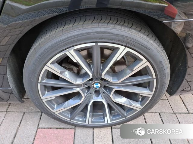 BMW 7 Series (G11) id 4384408 из Кореи 11