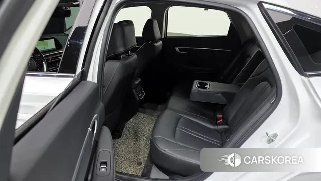 Hyundai Sonata (DN8) id 3650354 из Кореи 11