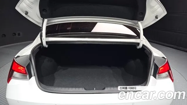 Hyundai Avante (CN7) id 2906458 из Кореи 11