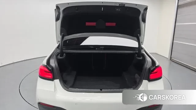 BMW 5 Series (G30) id 3378318 из Кореи 11