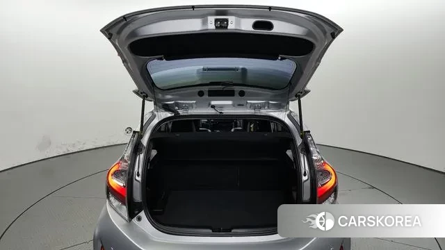 Toyota Prius C id 3061014 из Кореи 11