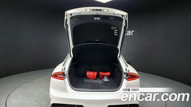 Kia Stinger id 2712933 из Кореи 11