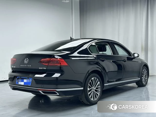 Volkswagen Magotan id 4290649 из Китая 11