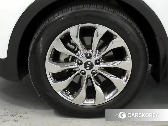 Kia The New Sorento id 4563341 из Кореи 11