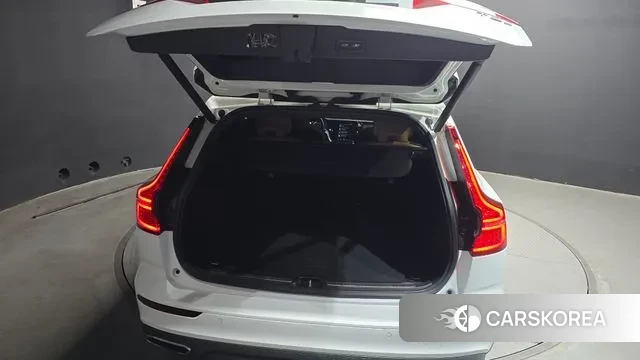 Volvo V60 Cross-Country 2nd Generation id 3718320 из Кореи 11