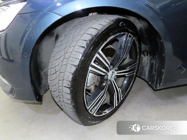 Volvo S60 3rd generation id 4445127 из Кореи 11