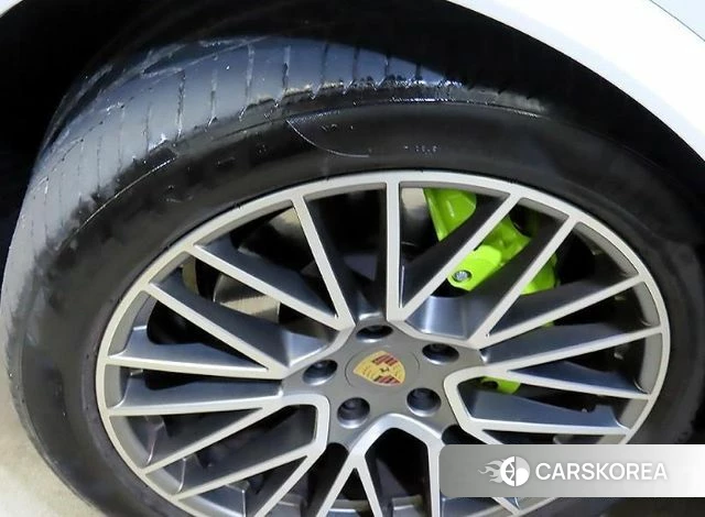 Porsche Cayenne (PO536) id 4453292 из Кореи 11
