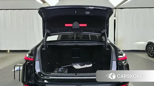 BMW i7 (G70) id 3022277 из Кореи 11