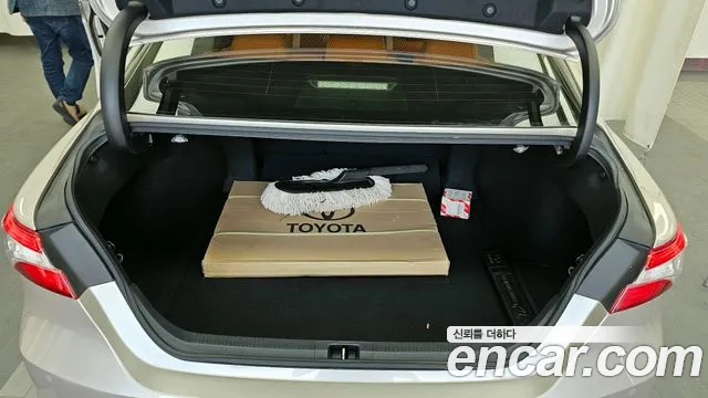 Toyota Camry (XV70) id 2761150 из Кореи 11