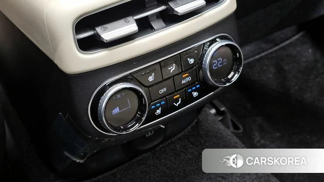 Genesis GV70 id 3832484 из Кореи 11