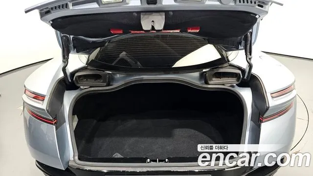 Aston Martin DB11 id 2701401 из Кореи 11