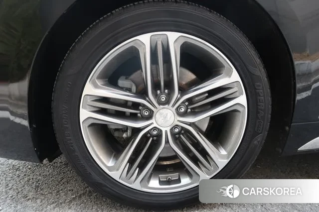 Hyundai Grandeur IG id 2331565 из Кореи 11