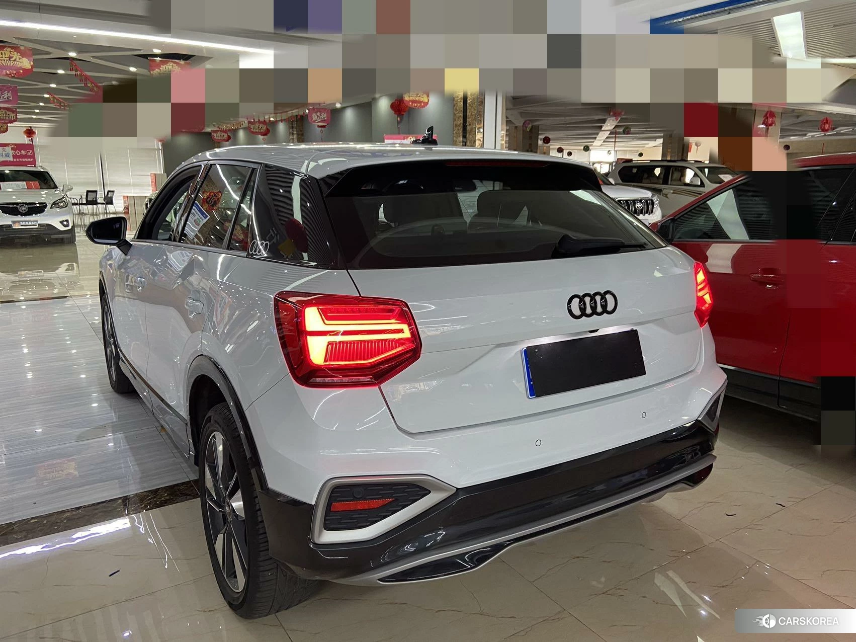 Audi Q2L id 4514796 из Китая 11