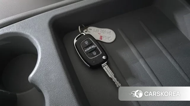 Hyundai The New Grand Starex id 3284601 из Кореи 11