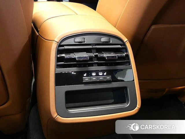 Maserati Quattroporte id 3893925 из Кореи 11