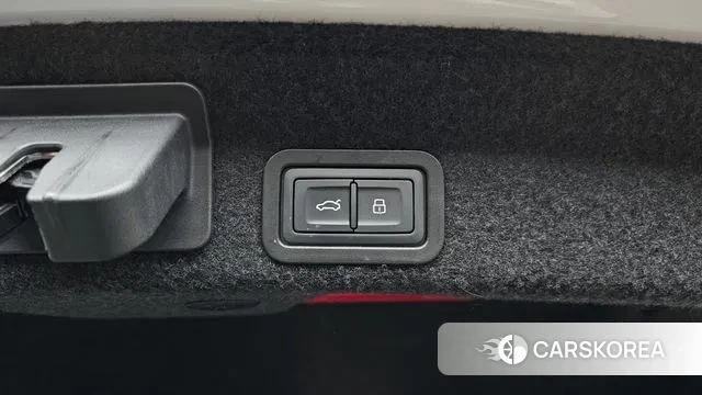 Audi A6 (C8) id 3788677 из Кореи 11