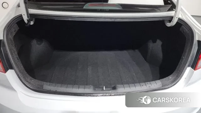 Hyundai The New Avante AD id 3464771 из Кореи 11