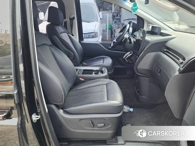 Hyundai Staria id 3889298 из Кореи 11