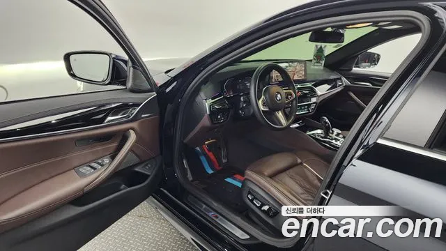 BMW 5 Series (G30) id 2676901 из Кореи 11