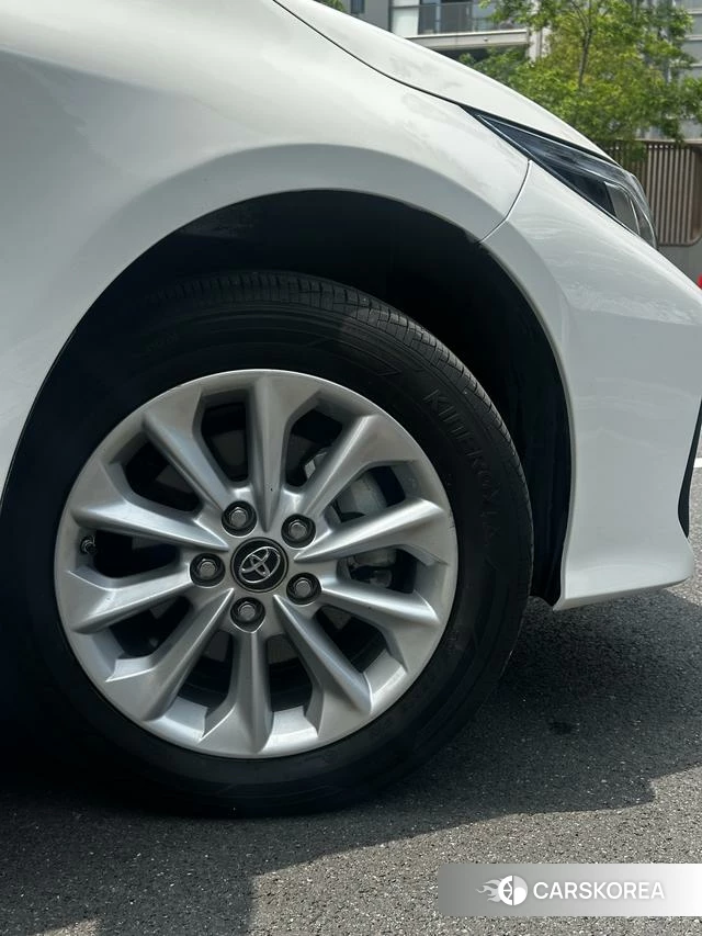 Toyota Corolla id 4261247 из Китая 11