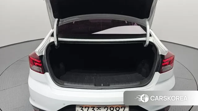 Hyundai The New Avante AD id 3209475 из Кореи 11