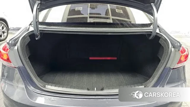 Hyundai Avante AD id 3510167 из Кореи 11