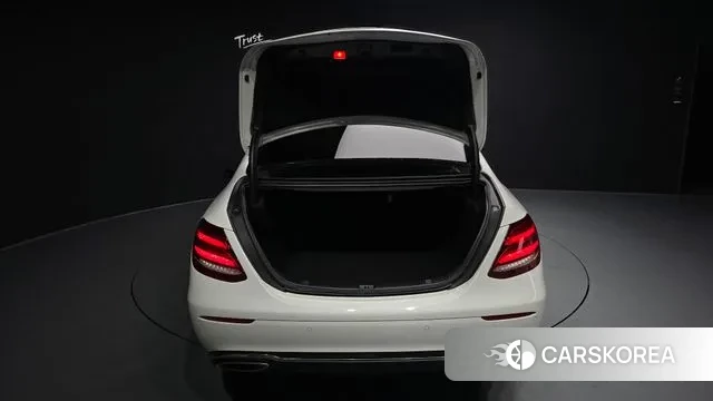 Mercedes-Benz E-Class W213 id 3505473 из Кореи 11