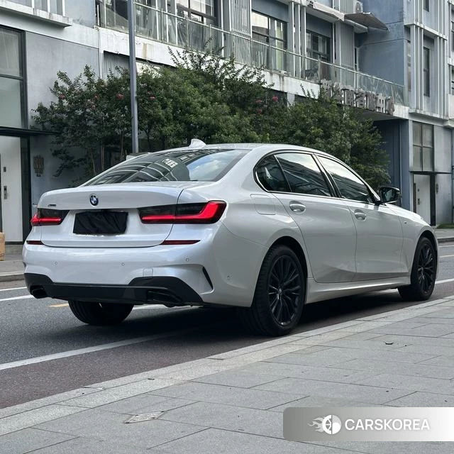 BMW 3 series id 4399965 из Китая 11