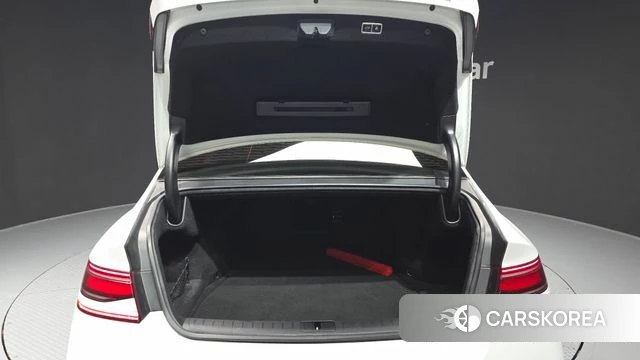 Genesis G90 (RS4) id 4186640 из Кореи 11