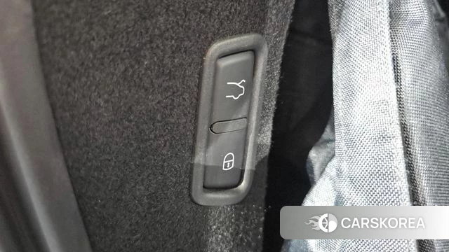 Maserati Levante id 4350632 из Кореи 11